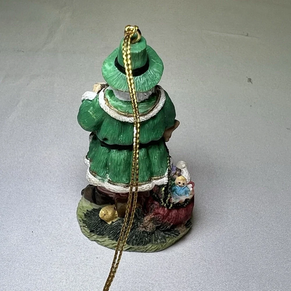 Lot of 5 Vintage 1990s World‎ International Santa Claus Christmas Collection